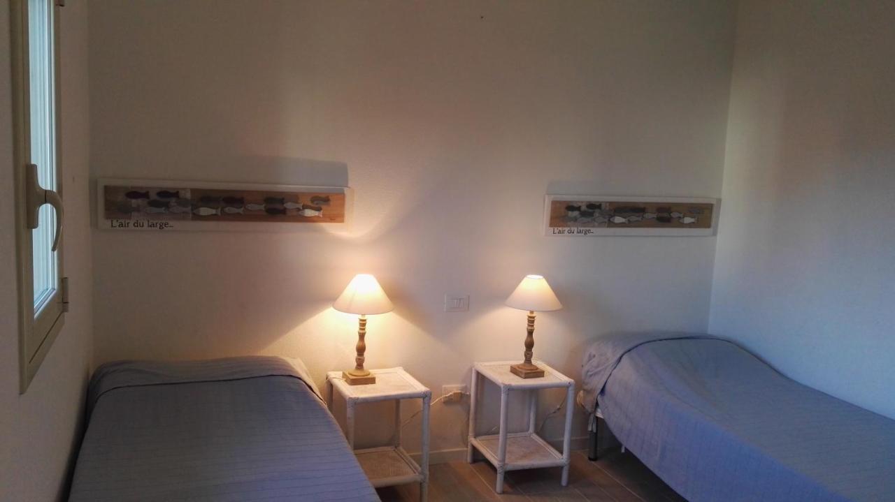 Deliziosa Villa 150 metri dal mare Quartu SantʼElena Esterno foto